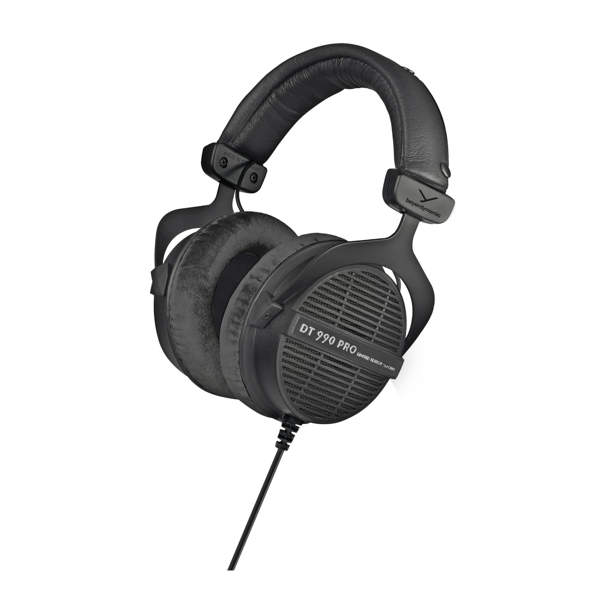 beyerdynamic DT990PRO 80Ω Black Edition DT 990 PRO: Open studio monitoring headphones | beyerdynamic